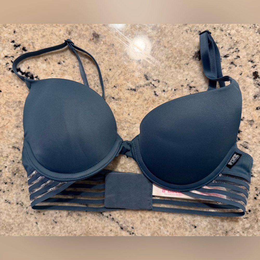 Victoria’s Secret Bra, PINK Collection